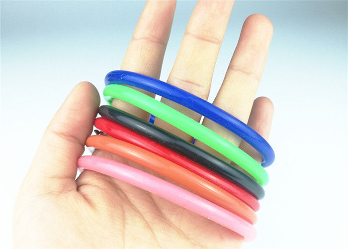 Cao su đầy màu sắc Cánh đồng cao su O Ring, Nhẫn cao su tùy chỉnh Độ bền cao